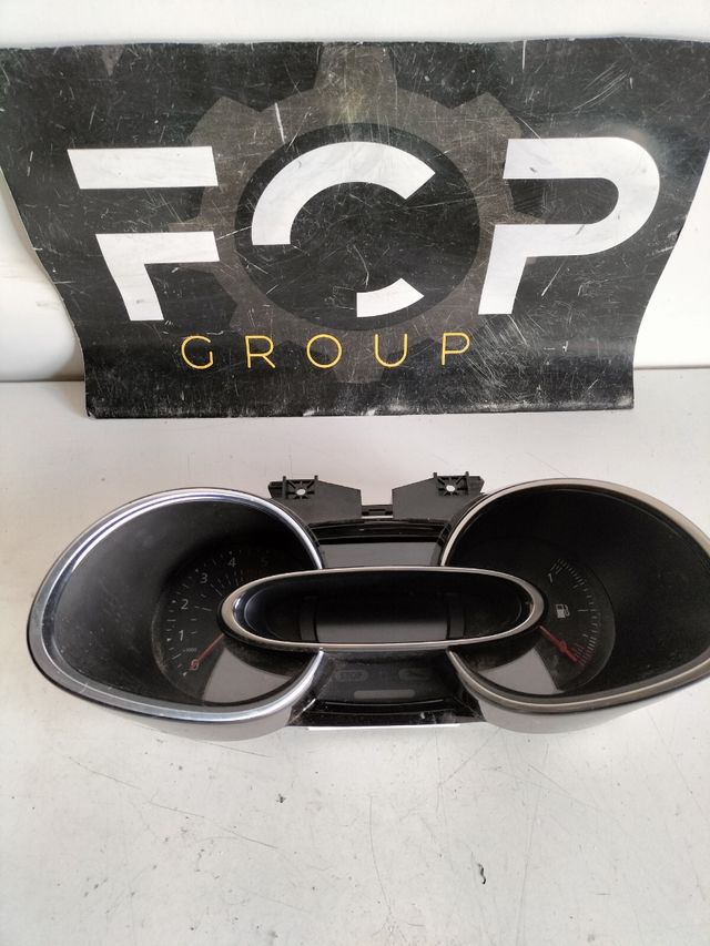 Cuadro de instrumentos Renault Clio 4    1.5 DCI        
referencia original : 248100383R