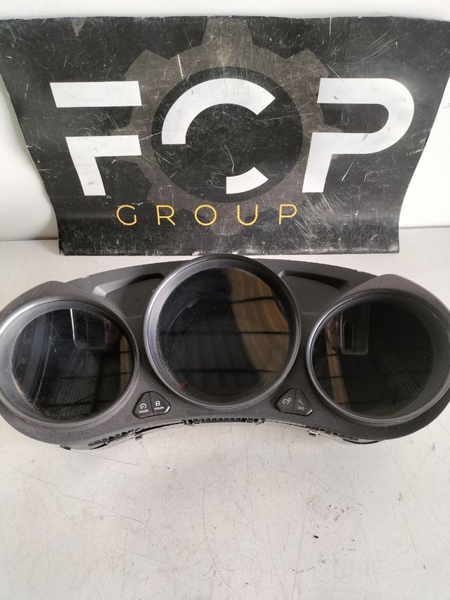 Cuadro de instrumentos Citroën C4 II  2010-2018              Referencia original : 9676963180