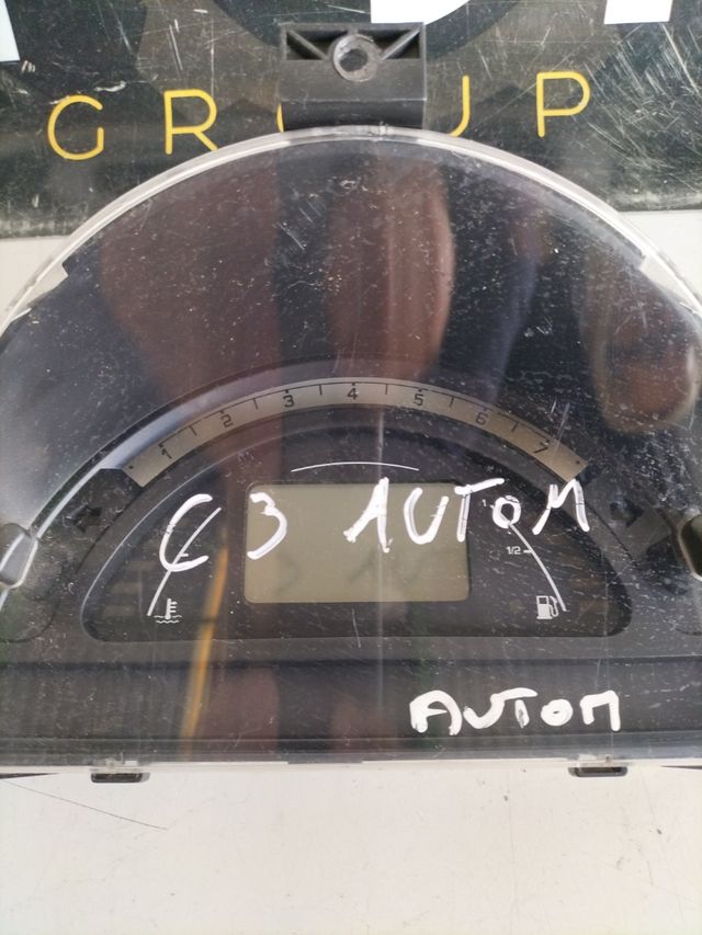 Cuadro de intrumentos Citroën C3 automatica referencia original : 9645994280