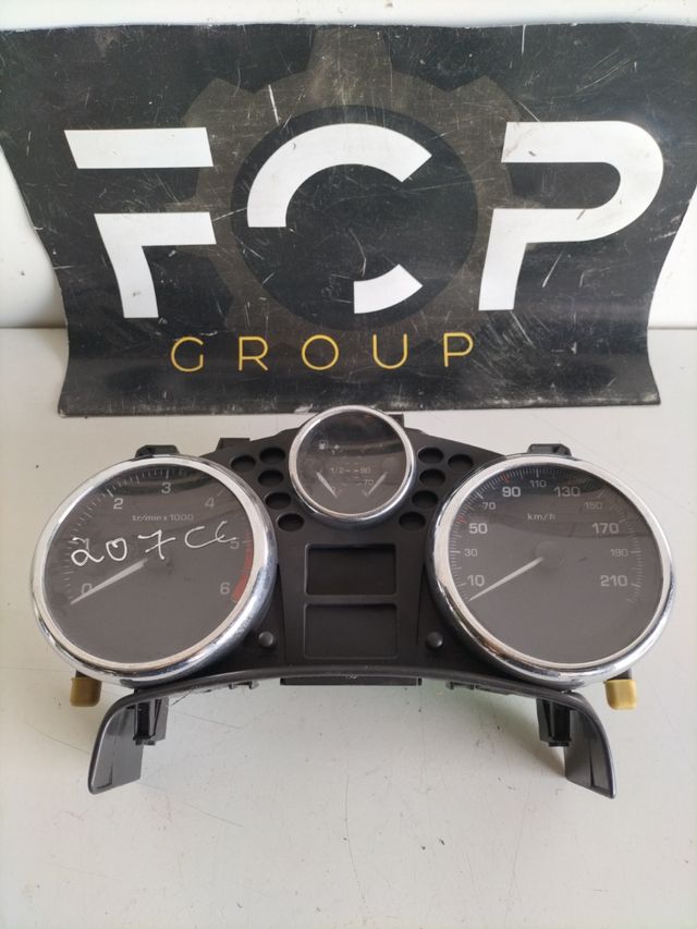 Cuadro de intrumentos Peugeot 207               Referencia original : 9662904880