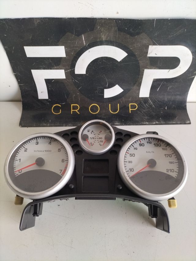 Cuadro de intrumentos Peugeot 207               
Referencia original :9662903880