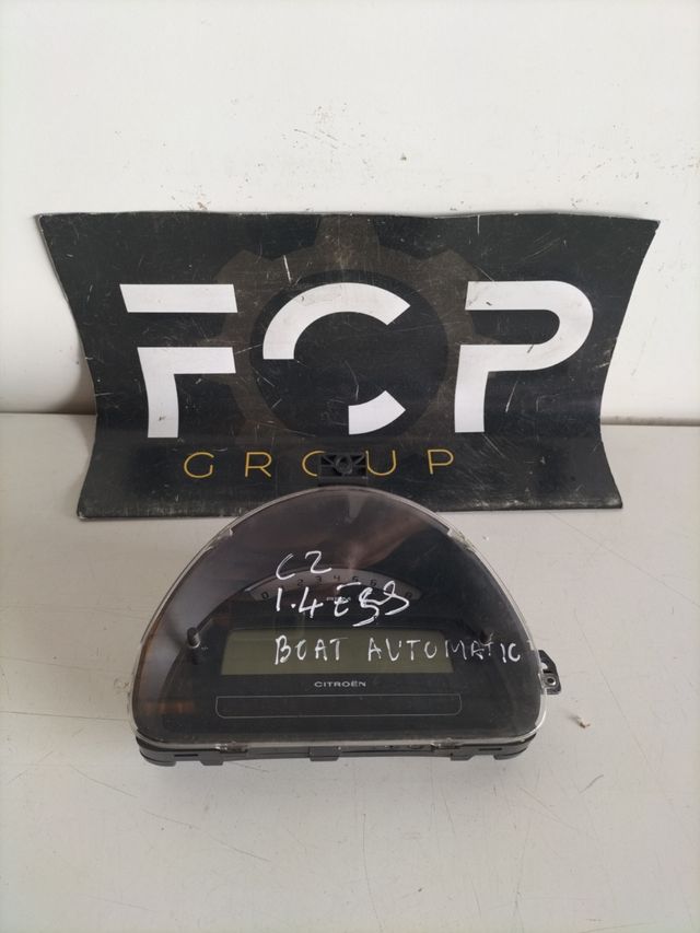 Cuadro de instrumentos Citroën C2 1.4 VTS gasolina caja de cambio automatico Referencia original : 9660225980
