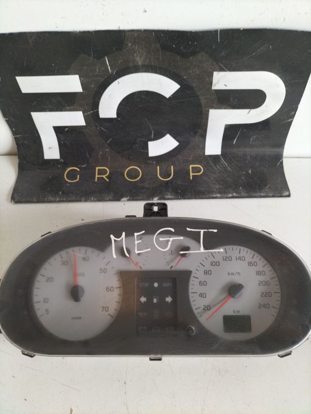 Cuadro de intrumentos Renault Megane 1      Referencia original : 8200038779