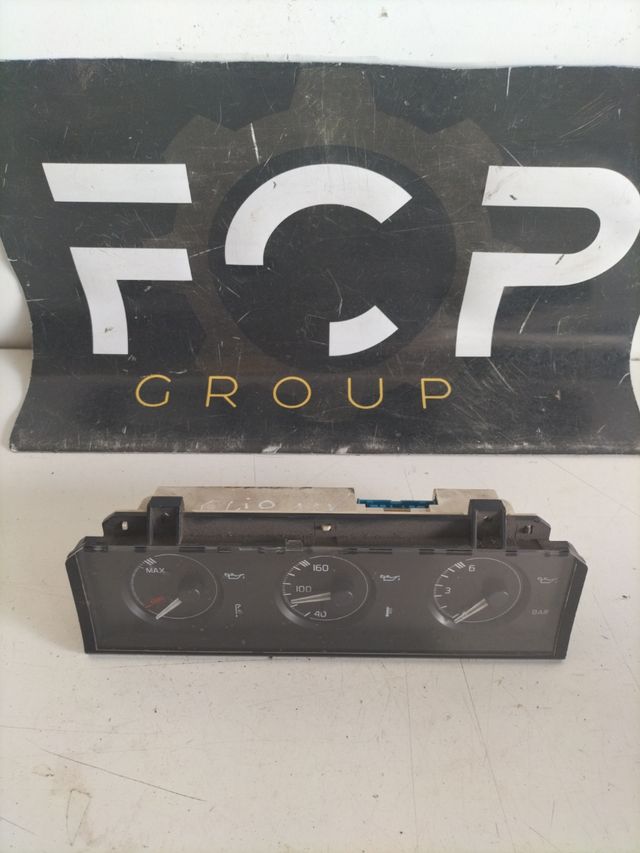 Cuadro de intrumentos Renault Clio 1 1.8 16v/16S