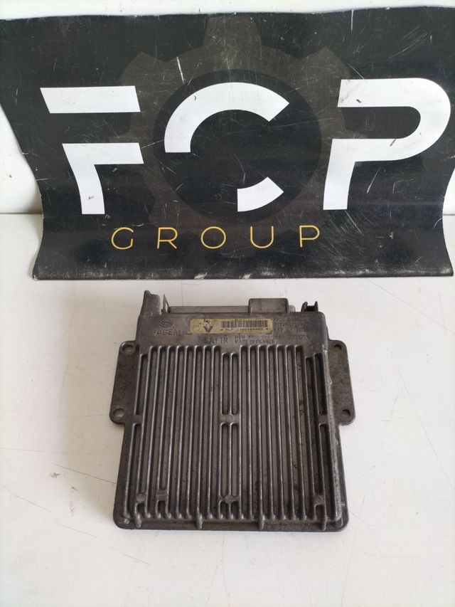 Centralita motor Renault / Sagem
Referencia original : 7700104483 - 7700868295 - 7700103967