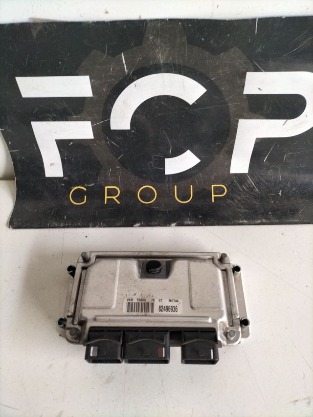 Centralita electronico Peugeot / Citroen
Referencia original PSA : 9638765680
Referencia Bosch : 0261206943