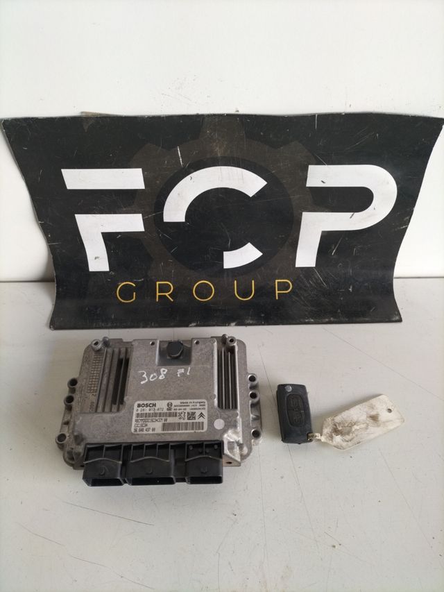 Centralita motor Peugeot Citroën + Plip
Referencia original : 9664843780
Referencia Bosch : 0281013872 EDC16C34