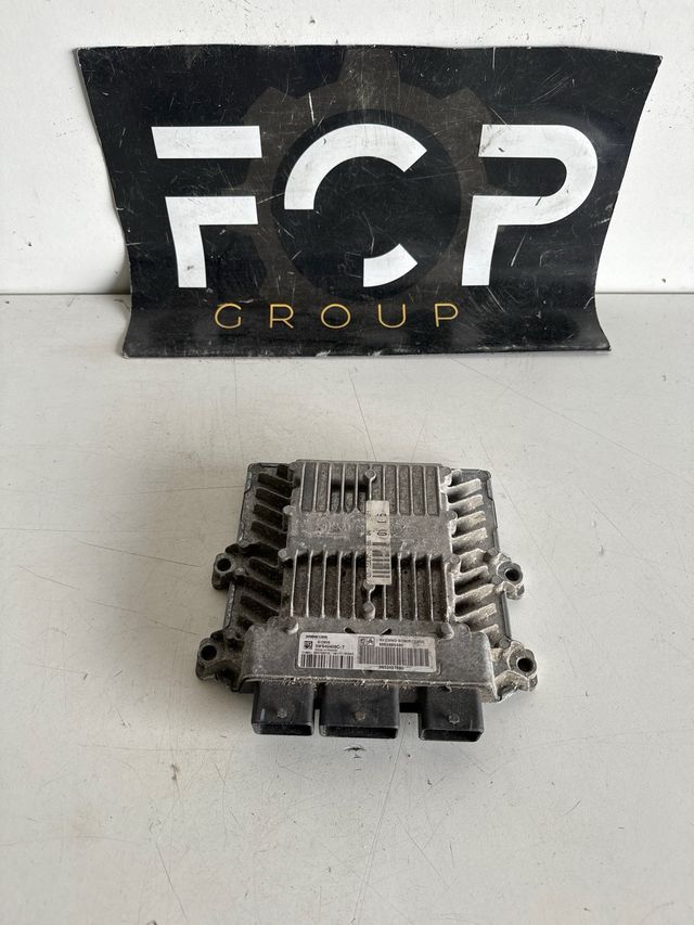 Centralita motor Siemens SID806 Peugeot Citroen
Referencia original : 9662685480 - 9653451880
Referencia Siemens : 5WS40409C