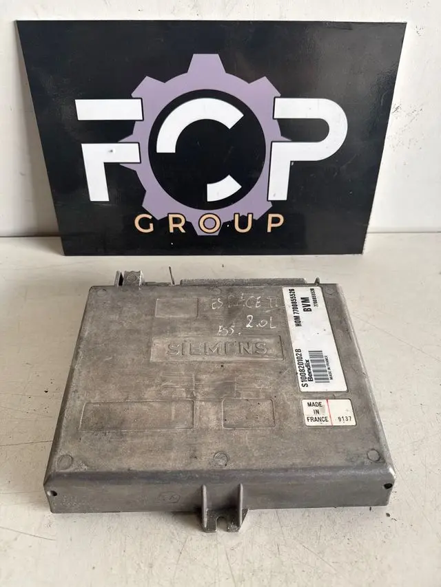 Centralita de motor Siemens para Renault Espace II. 2.0 l Gasolina Referencia original : 7700855526 - 770085528 Referencia Bendix : S100820102