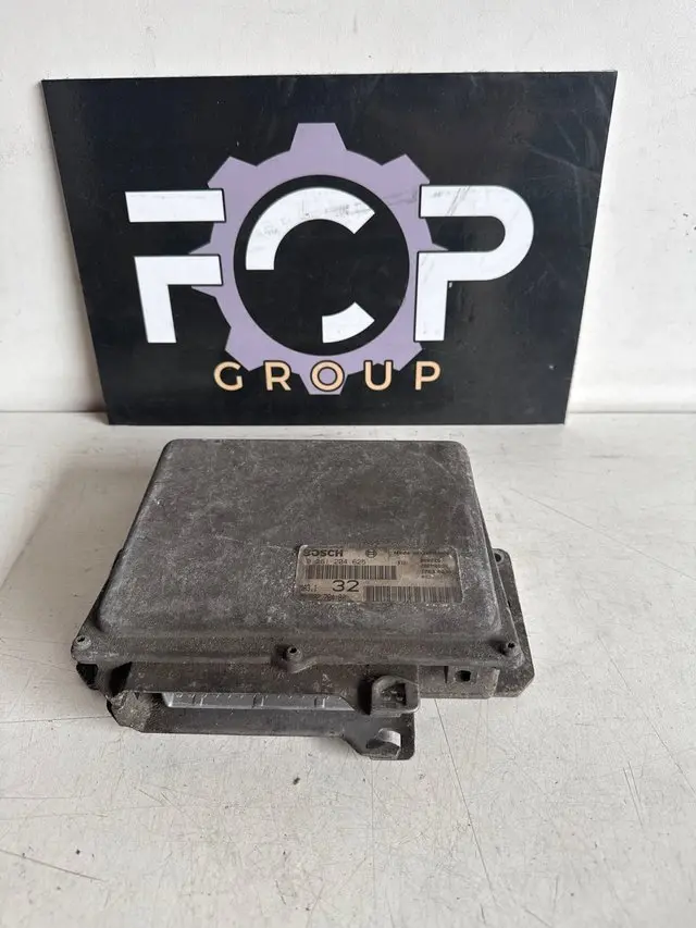 Centralita motor Peugeot - Citroen Referencia original : 9630278480 Referencia Bosch : 0261204625