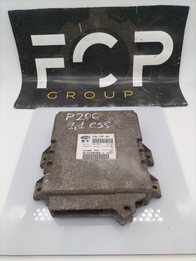 Centralita motor Peugeot Magneti Marelli : IAW 1AP.80 Referencia original : 9635990980