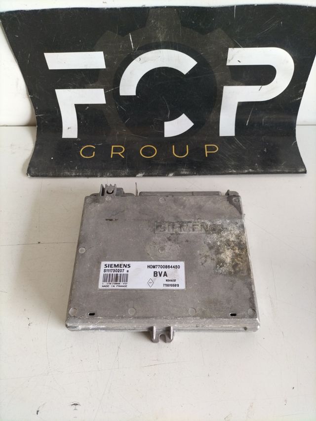 Centralita motor Renault Laguna Referencia original : 7700864450 - 7700105813 referencia Siemens : S111730207