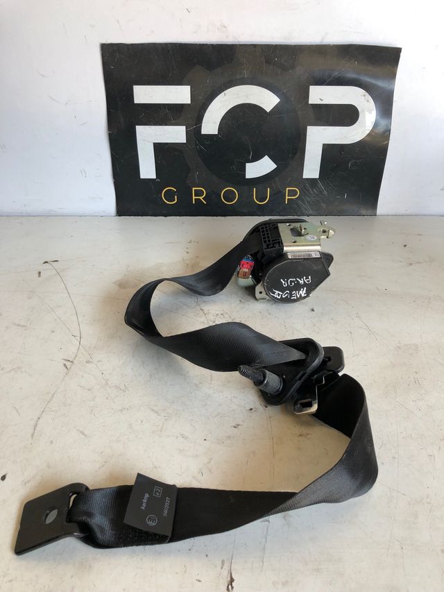 Cinturón de seguridad trasero derecho Renault Megane 3   Referencia original : 888400024R