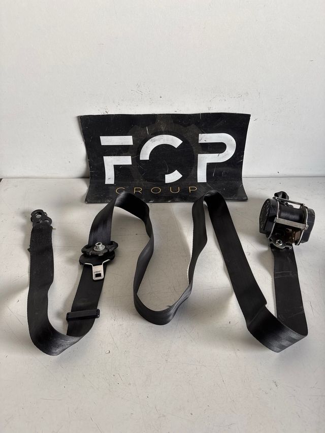 Cinturon de seguridad delantero derecho Renault trafic / Opel vivaro / Nissan primastar II 2001-2014 Referencia Renault : 8200696522 / 696522