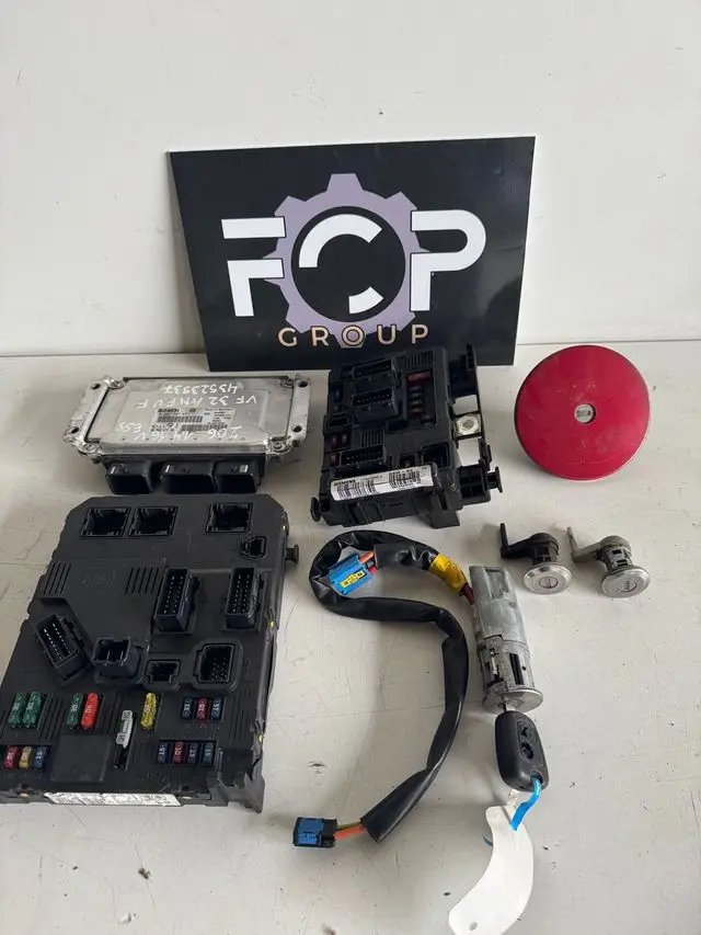 Kit de arranque Peugeot 206 1.4 16v Gasolina ECU Referencia original : 9650347980 - 9643218990       ECU Referencia Bosch : 0261207477
