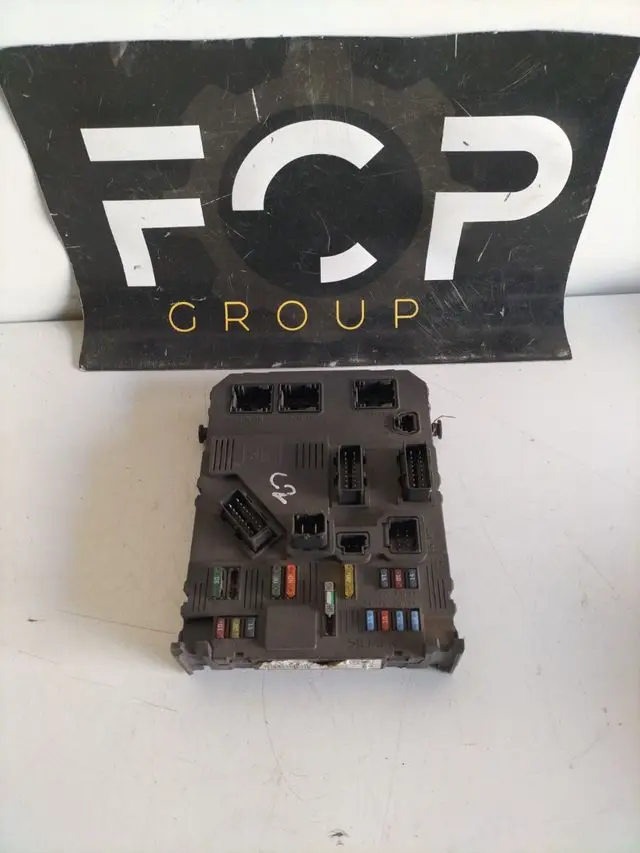 BSI Peugeot Citroën Referencia original : 9652474380 Referencia Siemens : S118085300