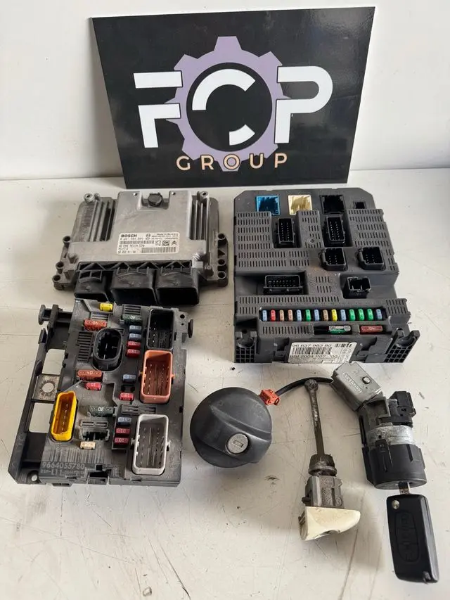 Kit de arranque Peugeot 207 VTI 1.6 gasolina 16V (Motor con cadena ) Centralita motor Referencia Bosch : 0261S04009 Referencia original : 9665291180 BSI referencia : 9663798380 /BSI 2001 P07-00 BSM Referencia : 9664055780 / BSM L11