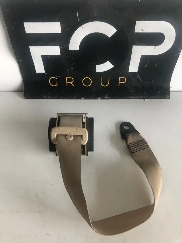 Cinturón de seguridad trasero izquierdo Peugeot 407    Referencia original : 96440739EX