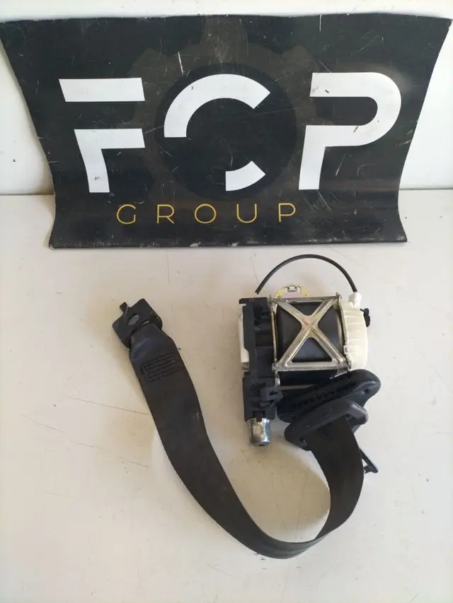 Cinturon de seguridad delantero Derecho Renault Clio III , 3 puertas