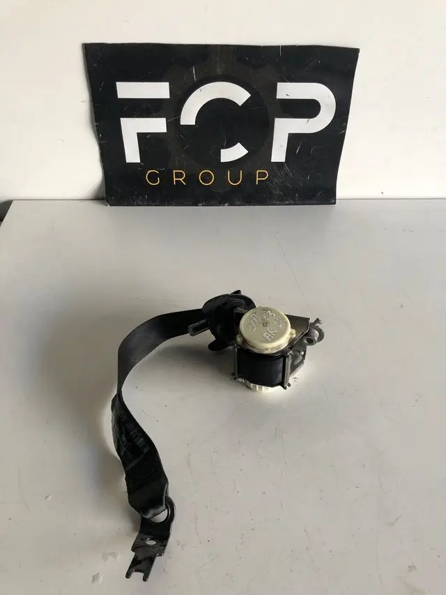 Cinturón de seguridad trasero derecho peugeot 308 9/2013+ Referencia original : 98087918XX