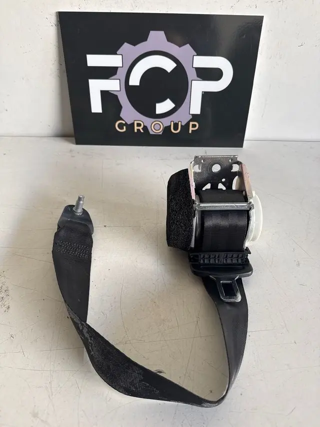 Cinturon de seguridad trasero derecho peugeot 3008 / 5008 2009-2016 Referencia PSA: 9682036280 Referencia TRW Automotive: 34040961