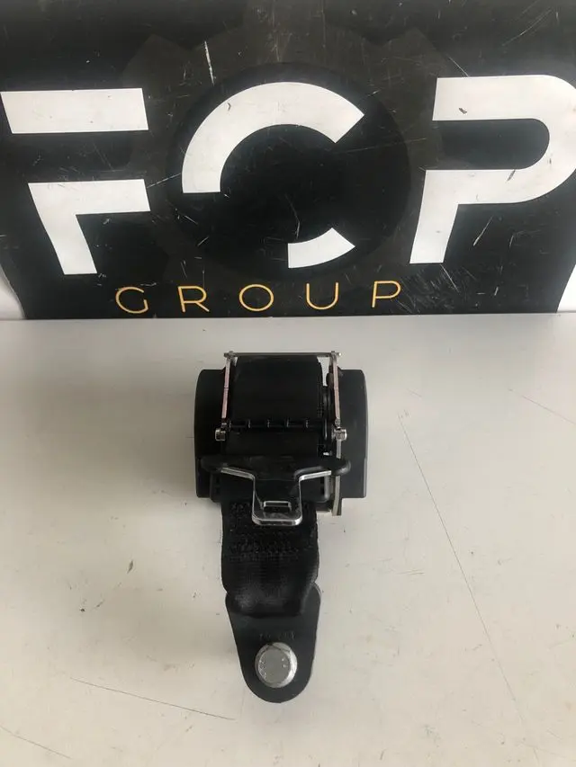 Cinturón de seguridad trasero izquierdo Peugeot 308 Referencia original : 968125534XX