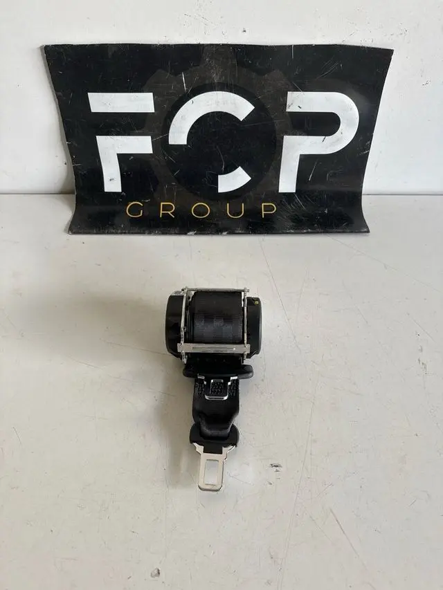 Cinturon de seguridad trasero central Renault scenic IV desde 2016 Referencia original : 888508286R