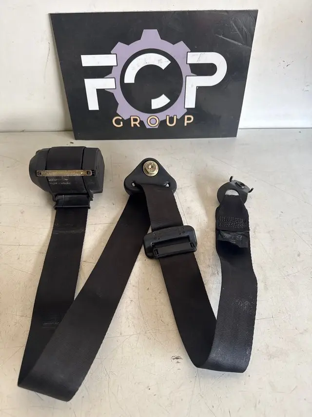 Cinturon de seguridad delantero derecho - izquierdo renault master II / opel movano II Referencia TRW Automotive: 33042276 Referencia Renault: 8200304738 / 304738