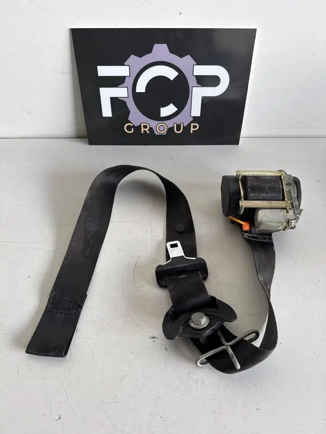 Cinturon de seguridad delantero izquierdo Citroen C4 coupe 2004-2010 , 3 puertas Referencia original : 96479910XX