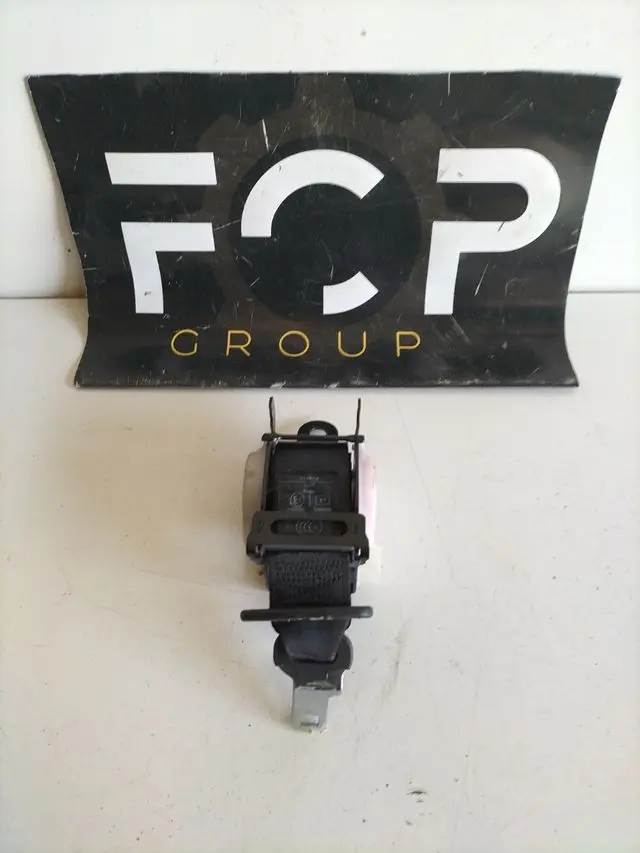 Cinturon de securidad trasero central Peugeot Partner / Citroen Berlingo Referencia  original : 96815097XX