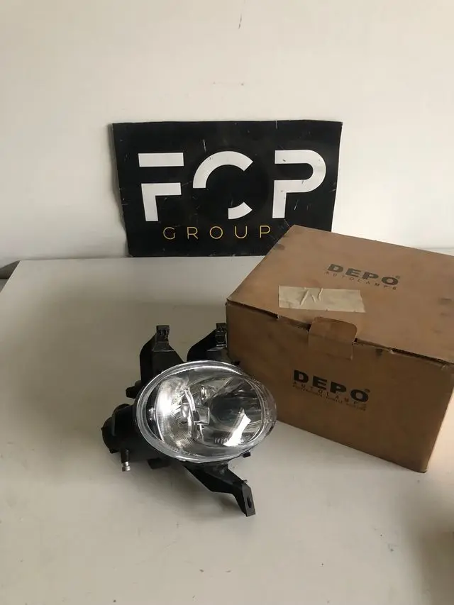 Faro antiniebla trasero derecho Peugeot 206 ( Nuevo )