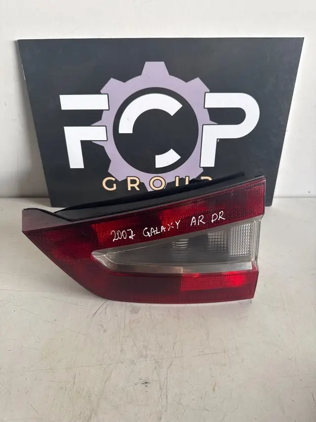 Piloto trasero derecho para Ford Galaxy        Referencia original : 6M2113A602EB42