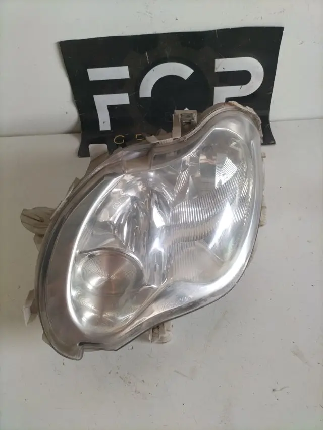 Faro derecho Smart For two Referencia original Bosch : 0301169201