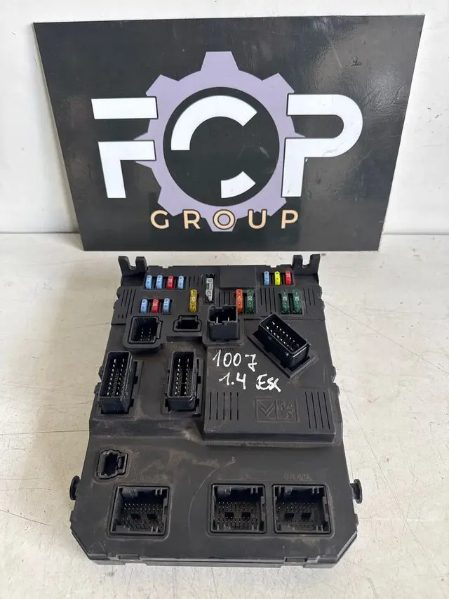 BSI Peugeot Citroën Referencia original : 9659579180-S118085400 BSI-F04-00