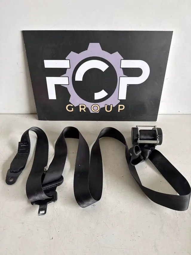 Cinturon de seguridad delantero izquierdo dacia duster / sandero Referencia pieza : 8200934797 / 934797