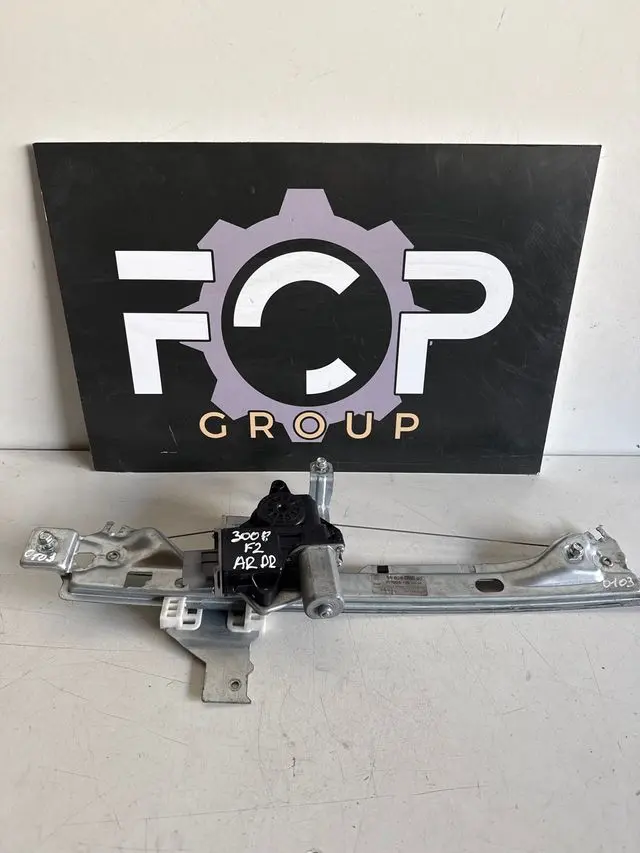 Elevalunas trasero derecho peugeot 5008 2009-2017, 6 pines Referencia original: 9682808680 / 912028-105 / 912661-101