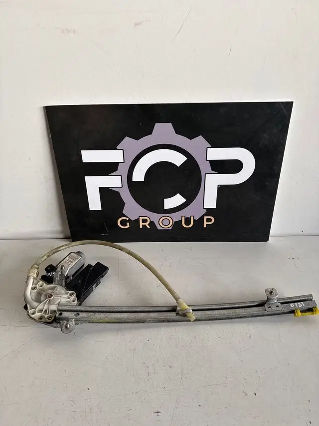 Elevalunas trasero derecho Renault VelSatis Referencia original : 400507G