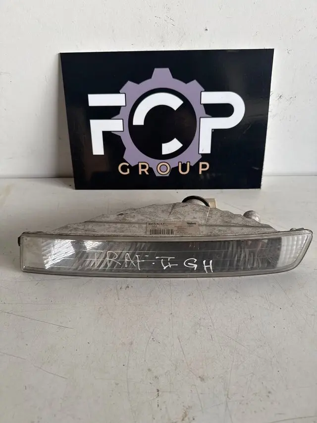 Piloto delantero izquierdo Renault Trafic 2 ( seria 2 ) Referencia original : 8200007033