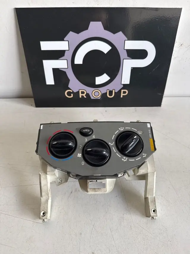 Mando de calefacción Renault Trafic / Opel Vivaro / Nissan Primastar II 2001-2014 Referencia : N108576R / X83WKA