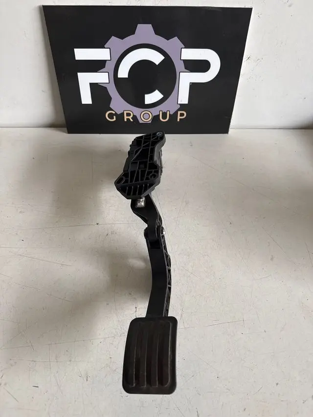 Pedal acelerador / potenciometro para citroën jumpy - peugeot expert - fiat scudo Referencia original : 1400838880 / 6PV00908309