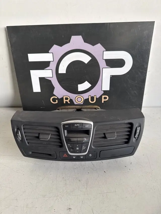 Mando de calefacción / climatizador para Renault Laguna 3 2007-2015 Referencia original : 275100002R