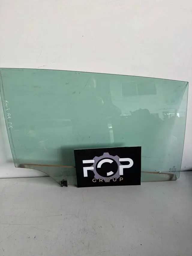 Luna trasera derecha peugeot 5008 2009-2017