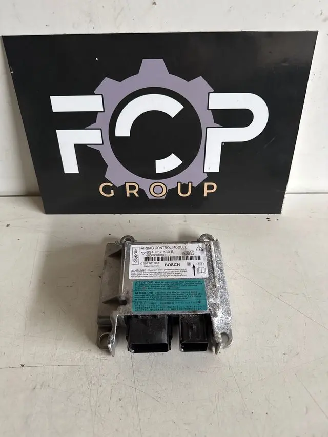 Centralita airbag para Mazda 3  Referencia original : BS4H57K30B / 0285001961