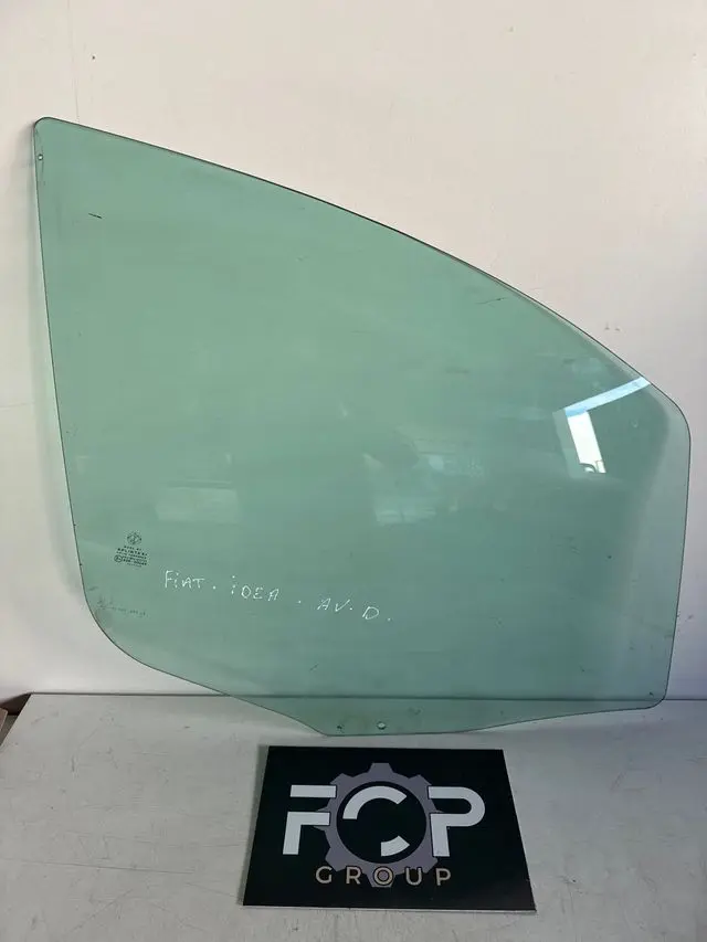 Ventana /cristal / Luna : delantera derecha Fiat Idea 2003-2008