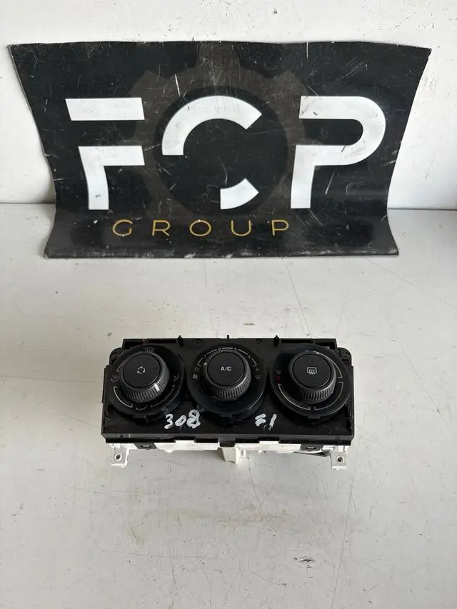 Mando de calefaccion / climatizador Peugeot 308 2007-2014 Referencia : T1000220K / 69940002