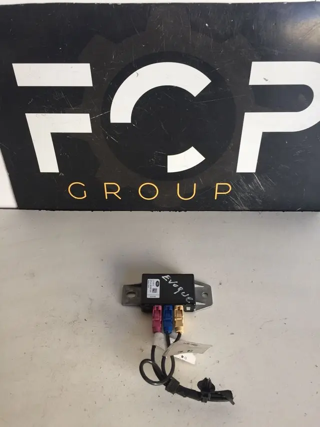 Centralita electrónica module antenas Range Rover Land Rover / Jaguar Referencia original : DPLA-19C097-BA