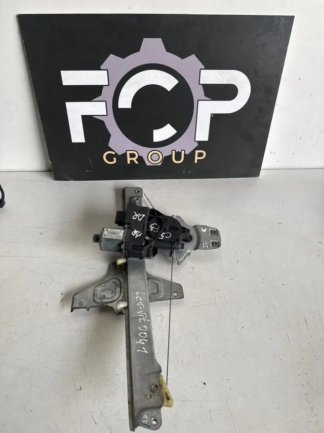 Elevalunas trasero izquierdo citroen c5 2008-2018 referencia original: 0130822446 / 9657284680