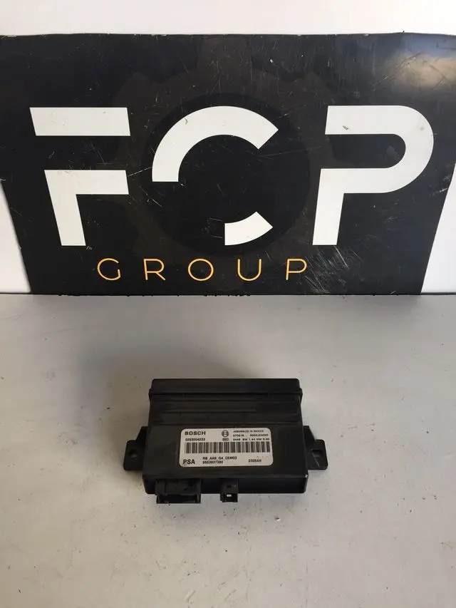 Centralita electrónica sensor parking Bosch Peugeot / Citroën Referencia original : 0263004233/ 23054H