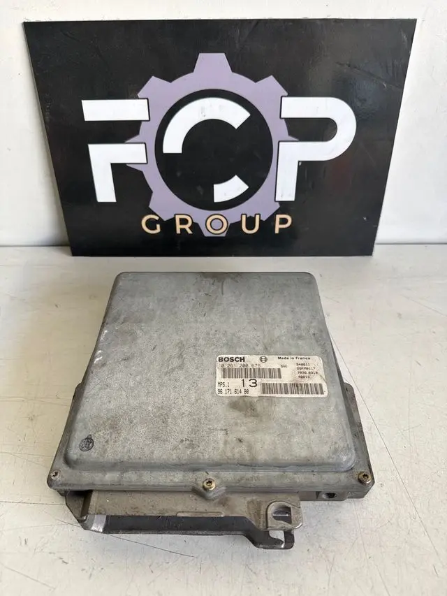 Centralita Motor Peugeot Citroen Referencia original : 9617161480 Referencia Bosch : 0261200676