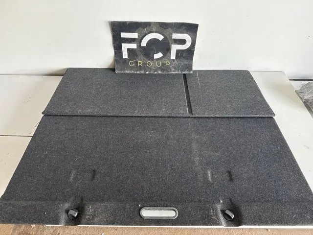 Alfombra / bandeja maletero toyota yaris 2005-2012 Referencia original : 584100D010